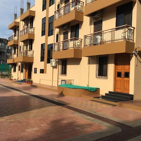 阿里巴格 Hira Laxmi Residency酒店 外观 照片