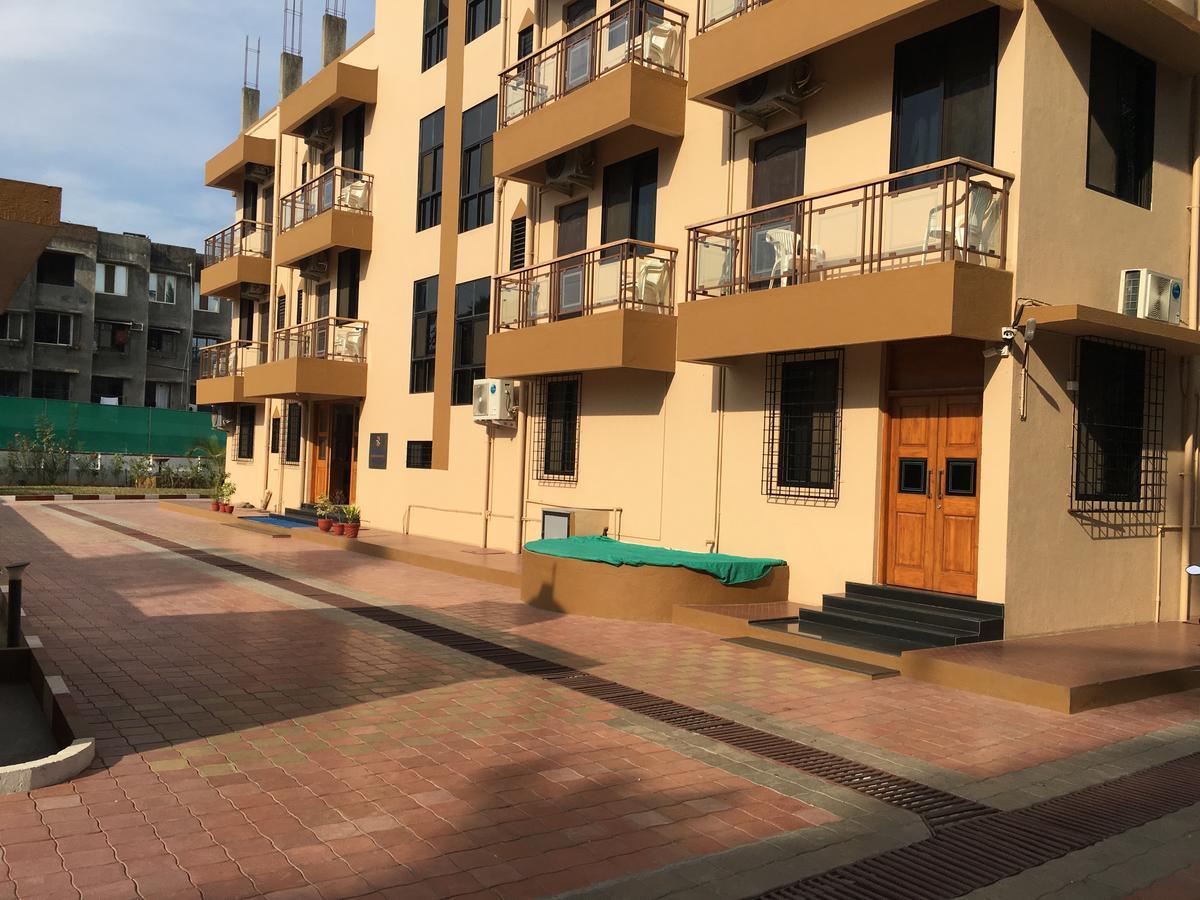 阿里巴格 Hira Laxmi Residency酒店 外观 照片
